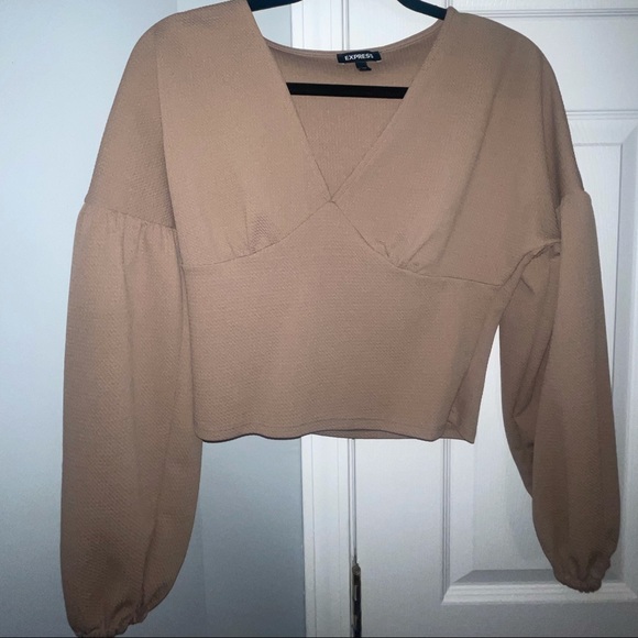 Tan blouse - Picture 2 of 4